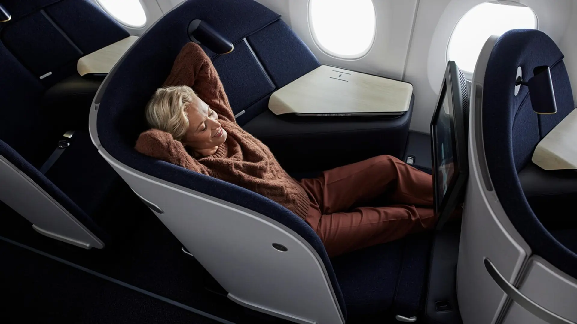 12 Tips for Finding Cheap Business Class Tickets image