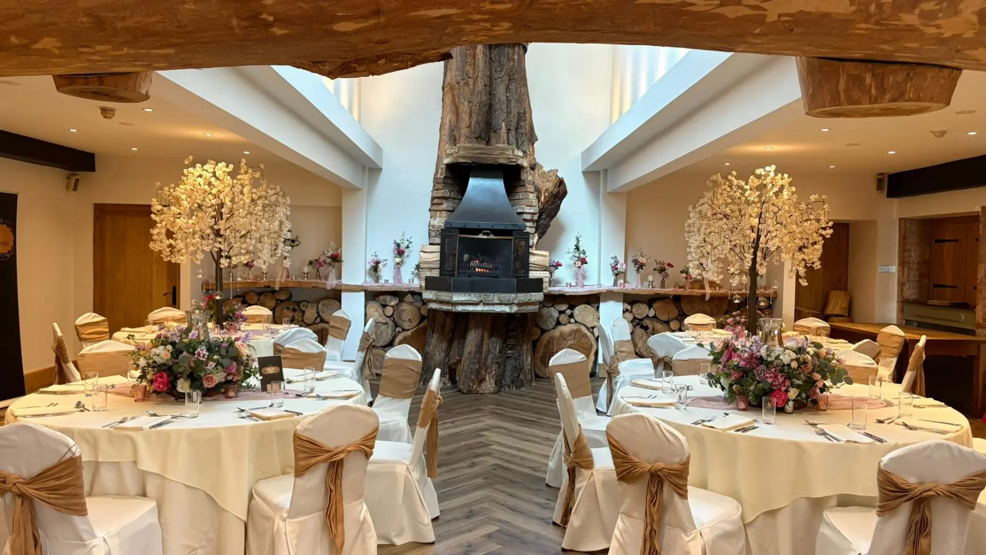 Hotel review Service & Facilities' - Oxwich Bay Hotel - 1